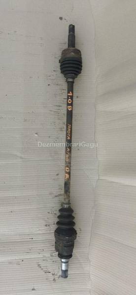 De vanzare planetara dreapta fata TOYOTA AYGO, 1.0 Benzina