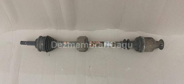 De vanzare planetara dreapta fata RENAULT CLIO III (2005-), 1.4 Benzina