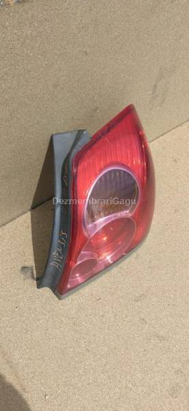 De vanzare stop dreapta TOYOTA AVENSIS / T25 (2003-), 1.8 Benzina