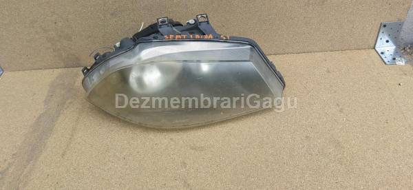 De vanzare far stanga SEAT IBIZA IV (2002-), 1.2 Benzina