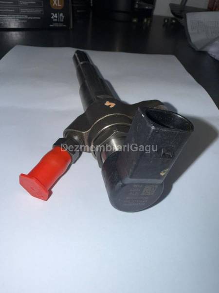 De vanzare injectoare RENAULT MASTER III FURGON (FV), 2.3 Diesel, 96 KW